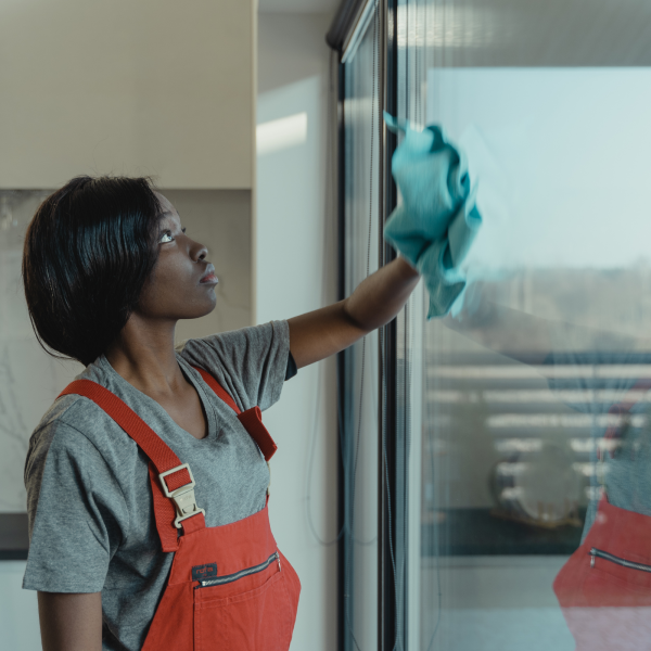 Nettoyage vitrines professionnel 